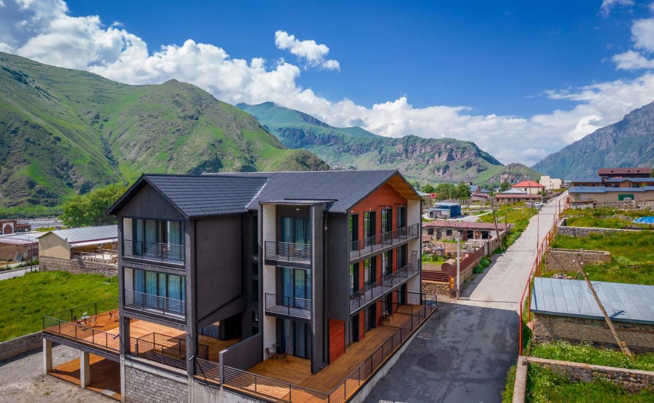 Hotel Darchi Kazbegi Buitenkant foto